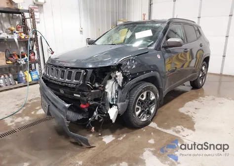2018 Jeep Compass Trailhawk 4X4 z USA, uszkodzony, nr VIN 3C4NJDDB5JT262722